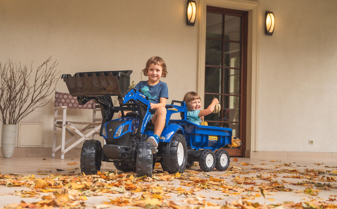 FALK - New Holland T8 Trettraktor mit Lader, Bagger und Maxi-Abstellgleis - Traptrecker